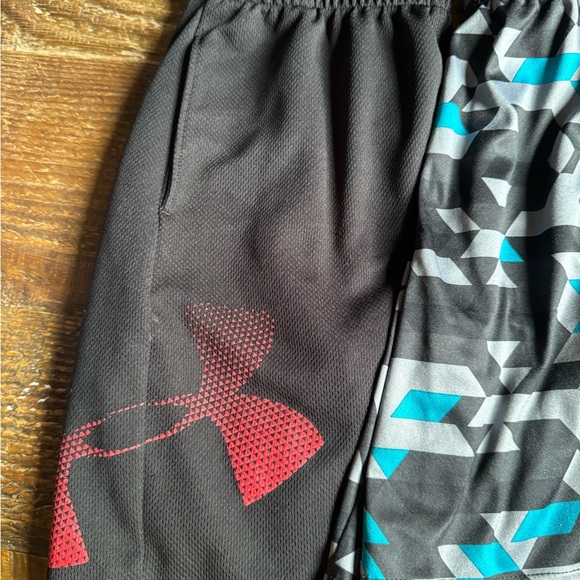 Boys Size 6 Shorts - Under Armour Nike Lot of 4 EUC - Picture 3 of 6